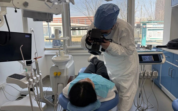 口腔急诊医生：帮孩子度过人生中突然出现的那个“坎”