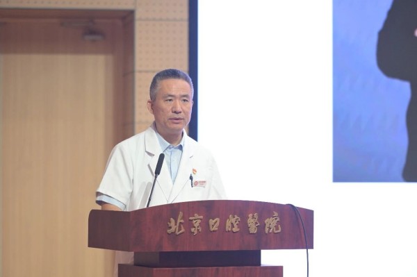 院党委组织召开深入学习贯彻习近平党建思想专题培训